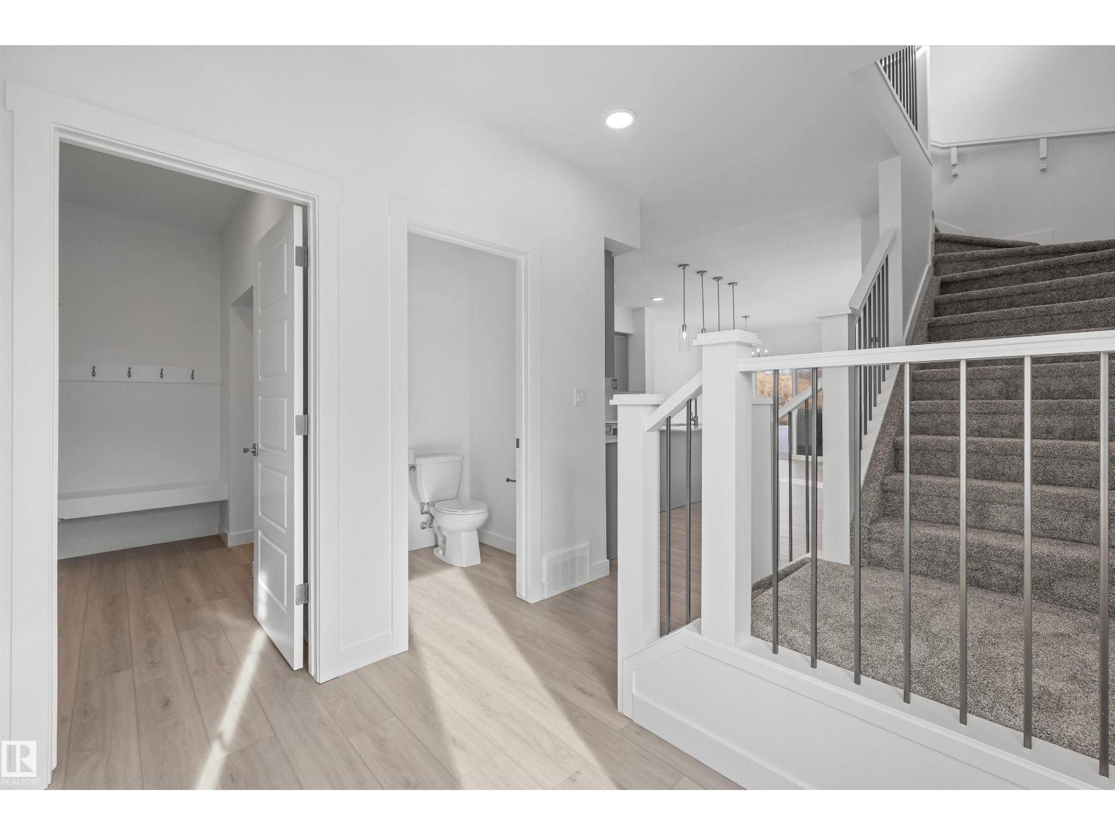 4503 Warbler LO NW - 4