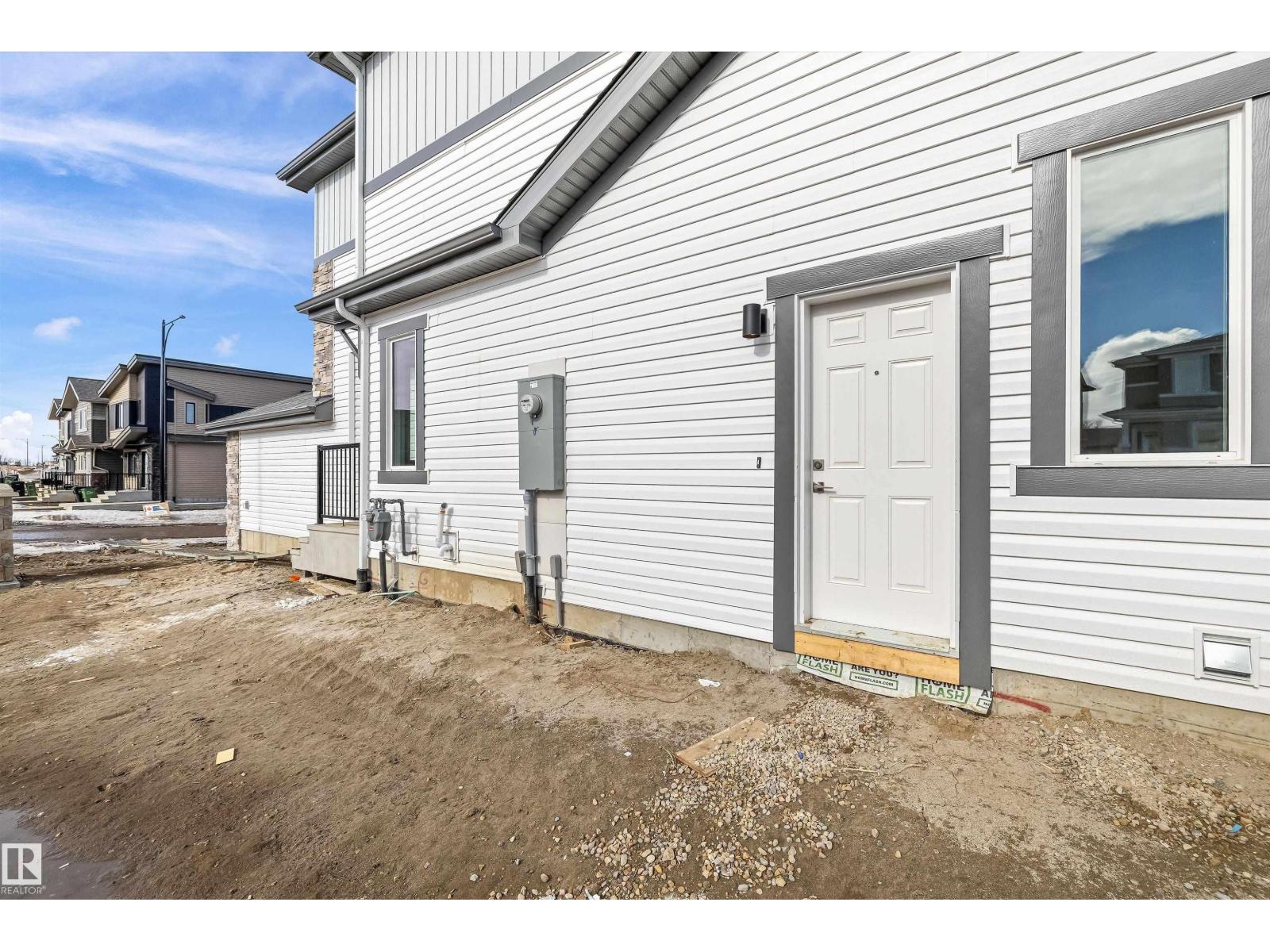 4503 Warbler LO NW - 44