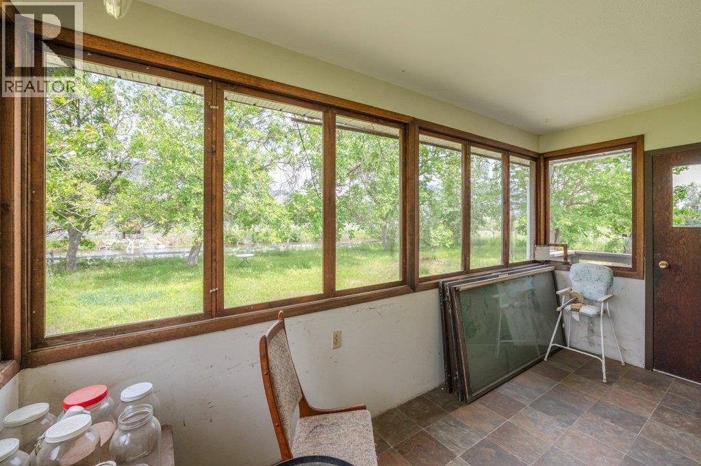  294 ROAD 18 Road, Oliver