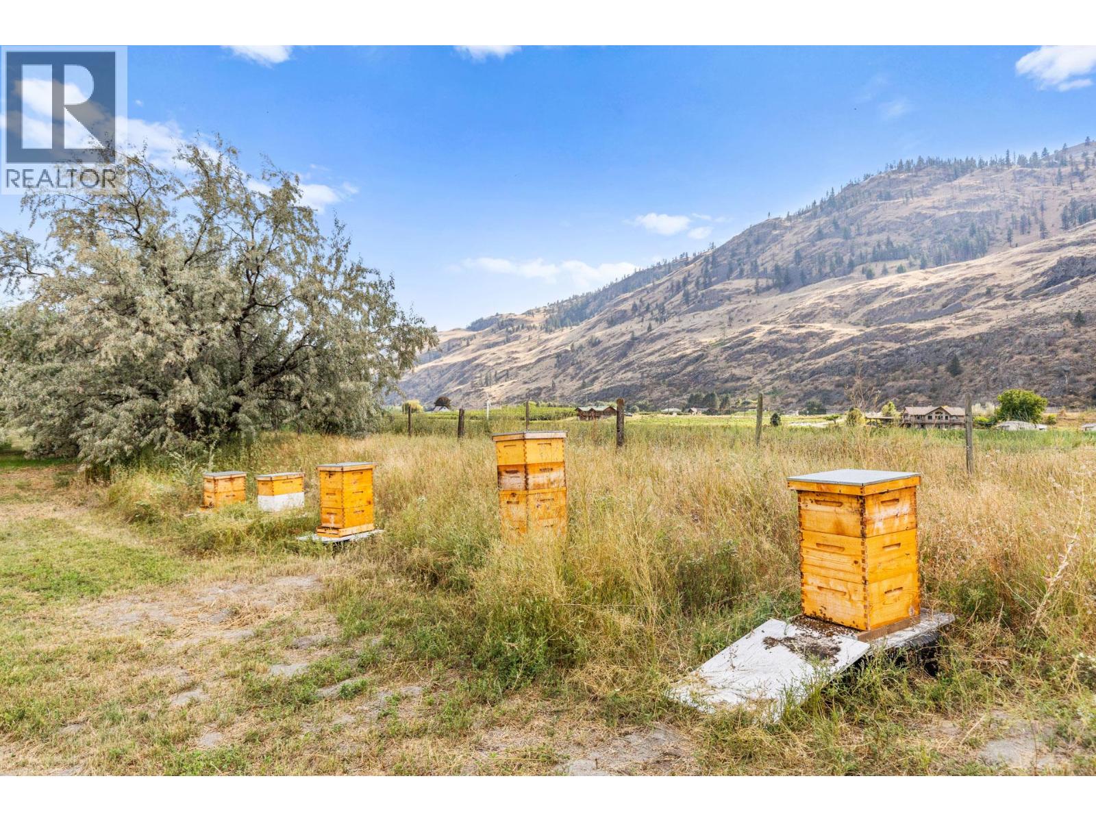  294 ROAD 18 Road, Oliver