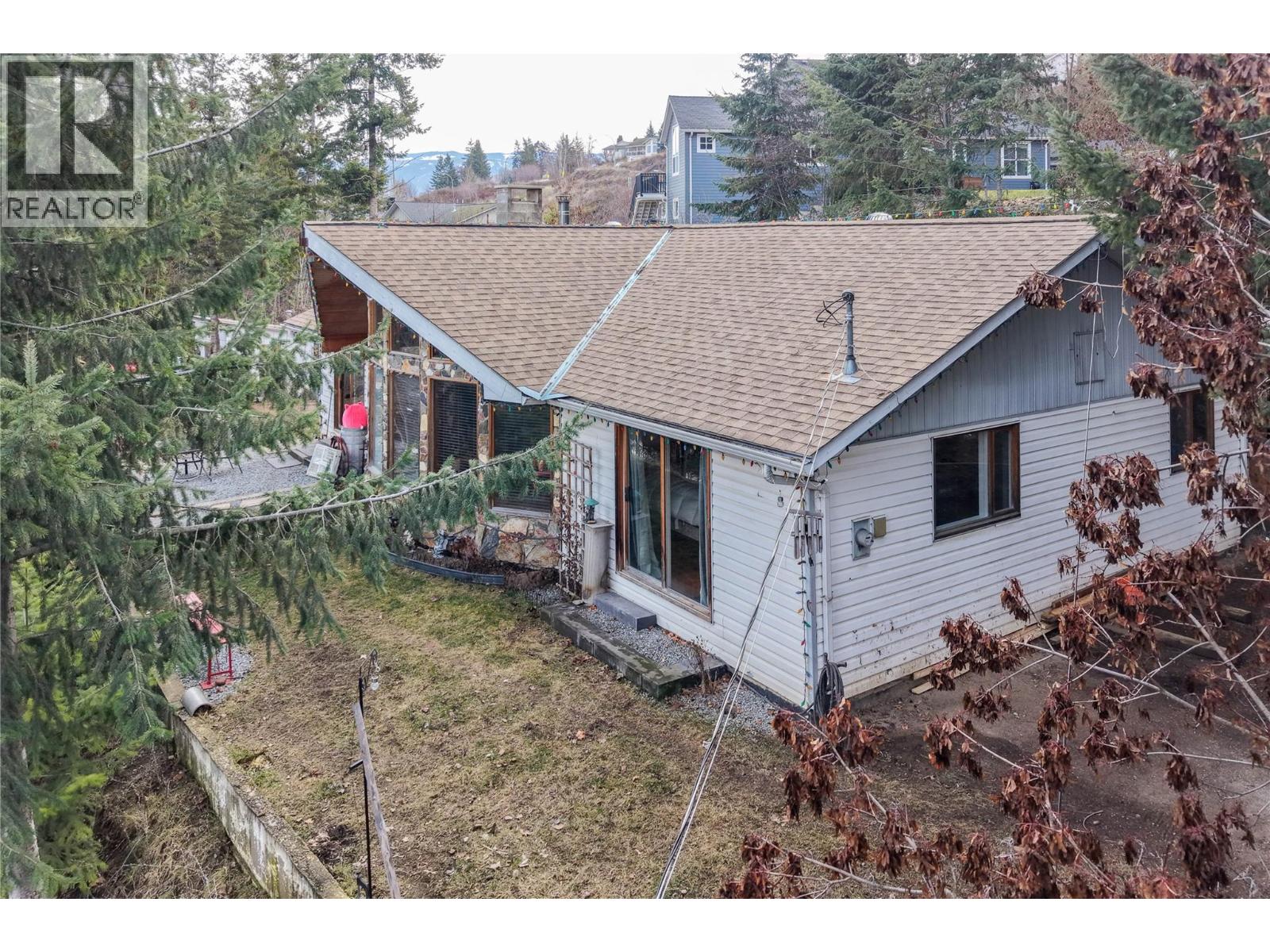 164 CLIFFVIEW DRIVE - 30