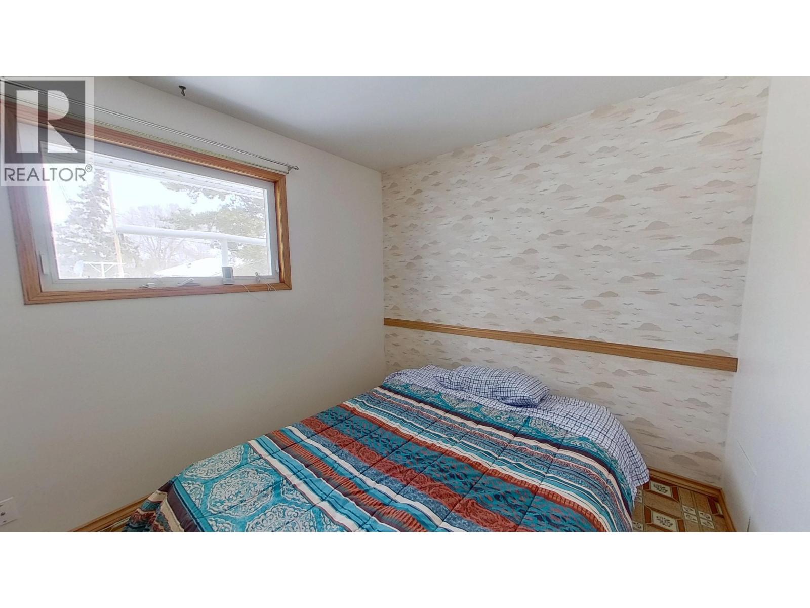 8112-8116 95 AVENUE - 13