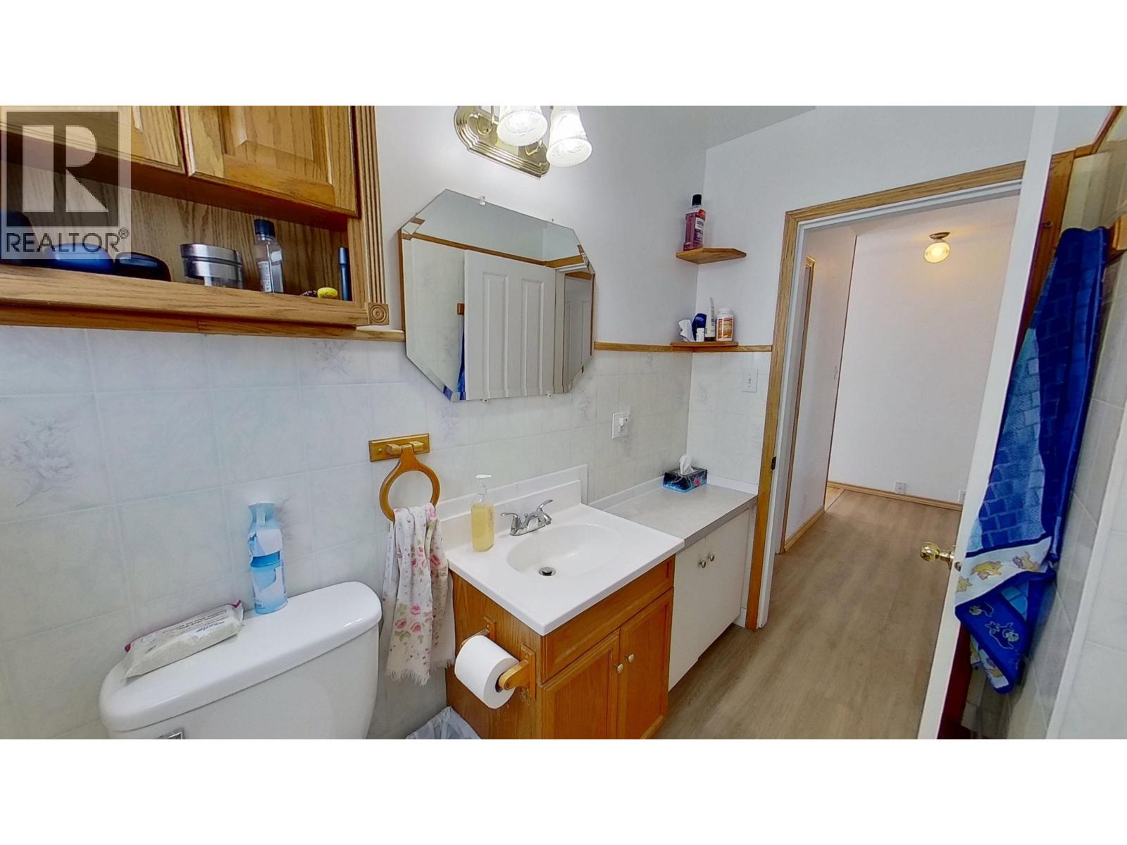 8112-8116 95 AVENUE - 16