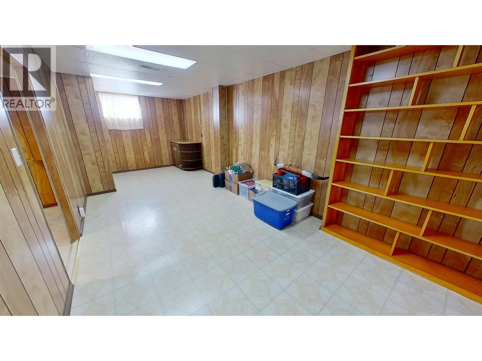 8112-8116 95 AVENUE - 24