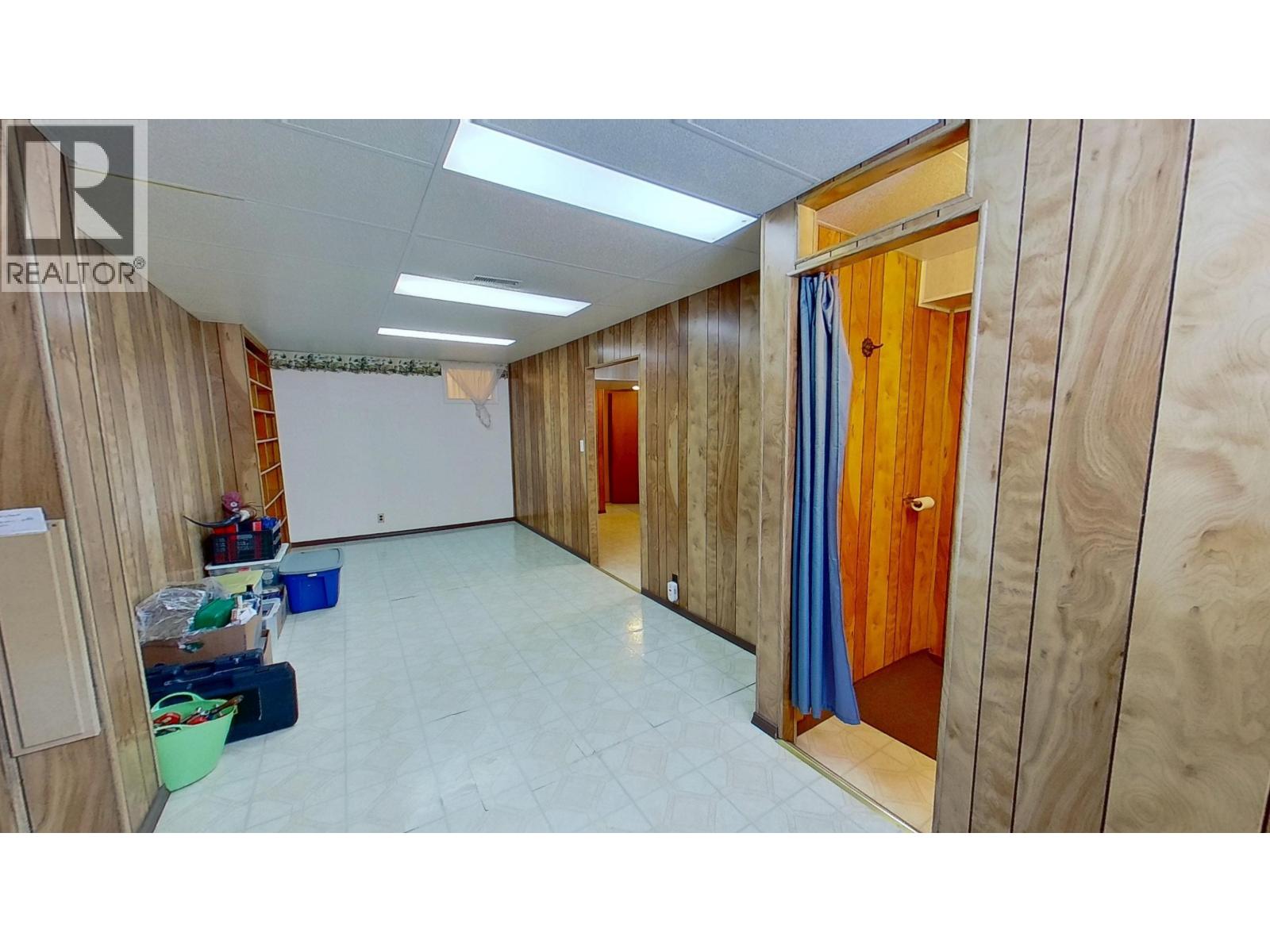 8112-8116 95 AVENUE - 25