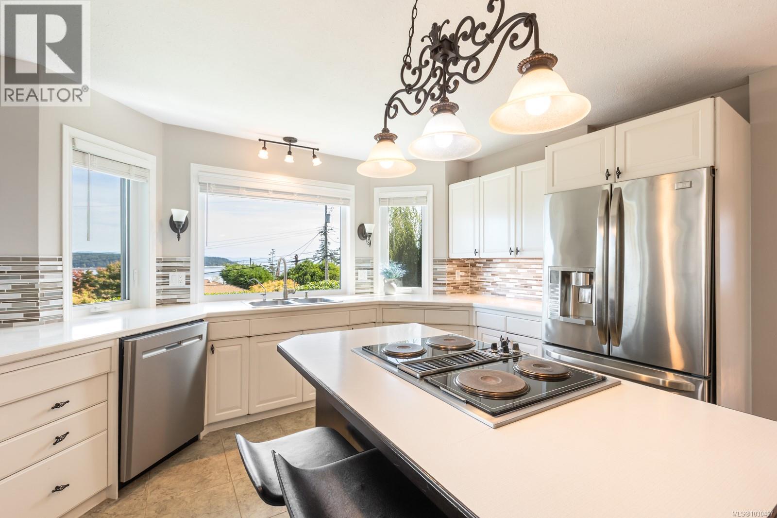 392 CARNEGIE ST - 11