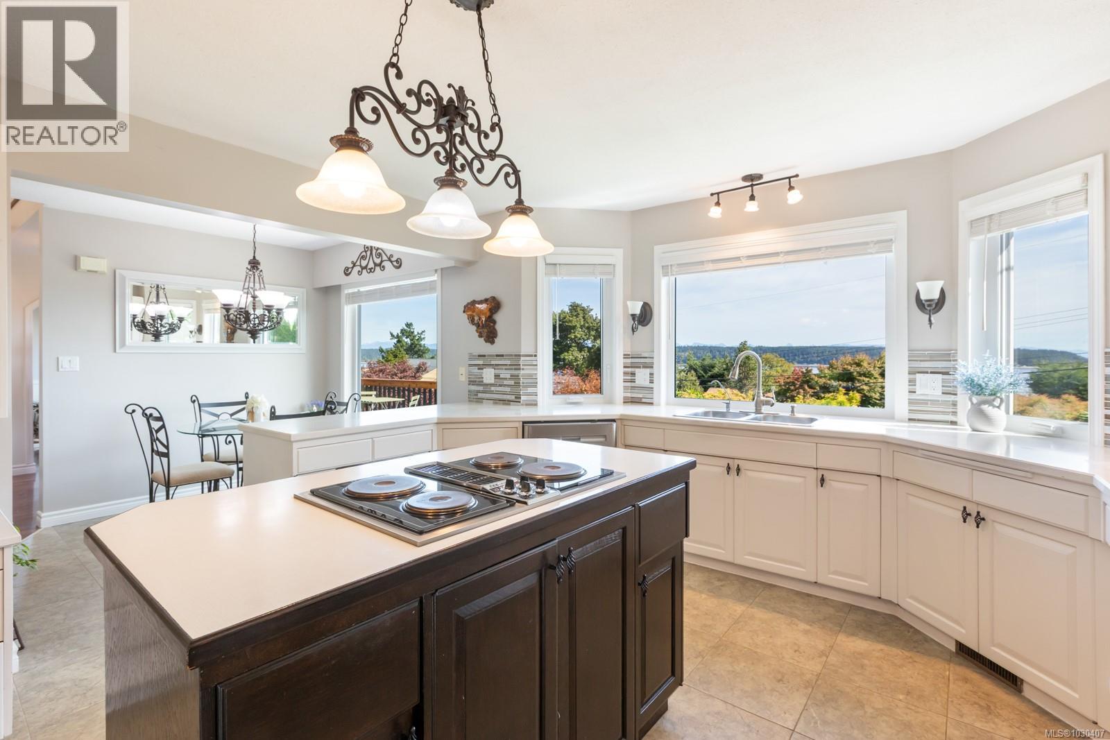 392 CARNEGIE ST - 44