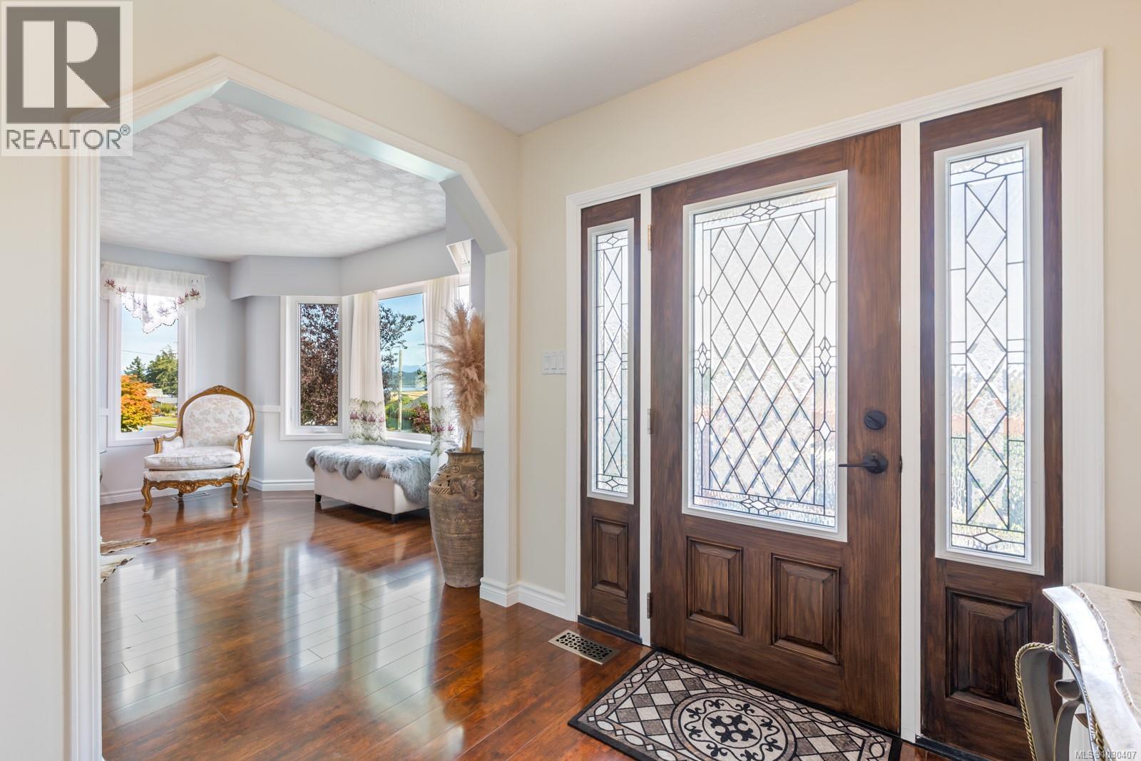 392 Carnegie St - 5