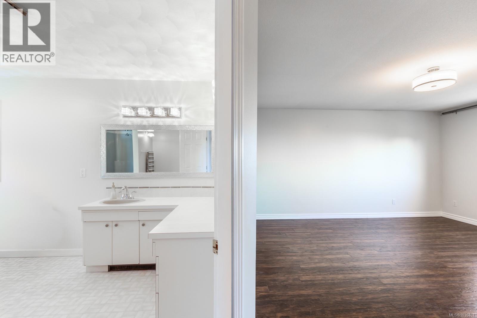 392 Carnegie St - 57