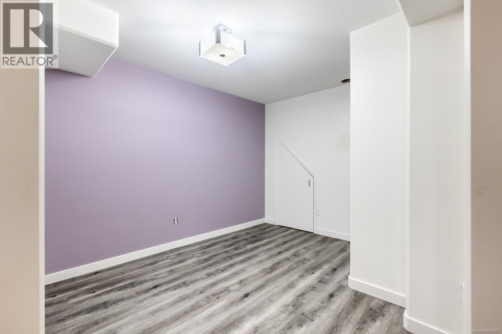 392 Carnegie St - 66