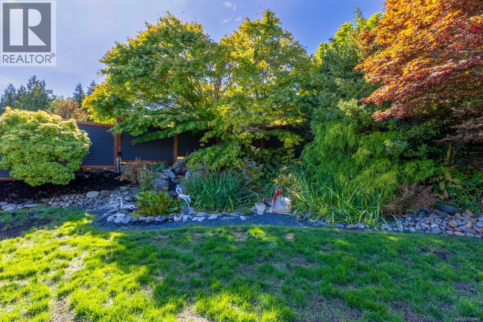392 Carnegie St - 78