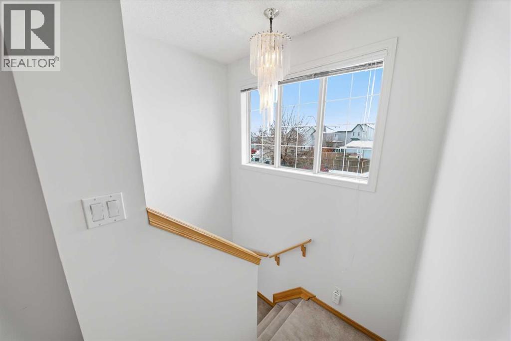Single Family House for Sale in  Hidden Hills Terrace NW Hidden Valley Calgary 