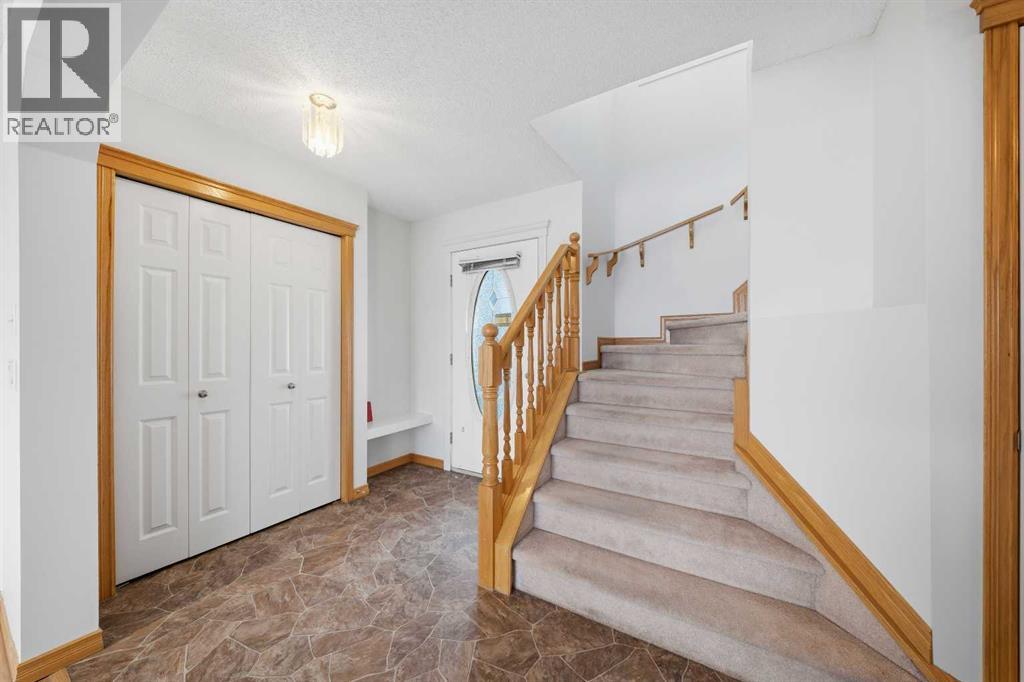 Single Family House for Sale in  Hidden Hills Terrace NW Hidden Valley Calgary 