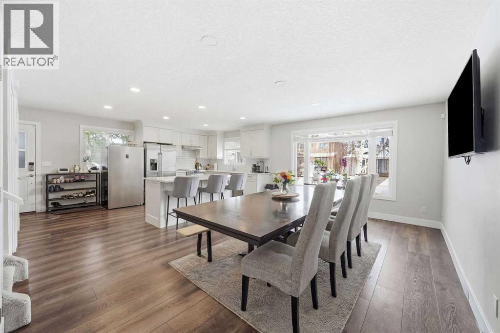 Single Family House 4 Level for Sale in  Templevale Place NE Temple Calgary 