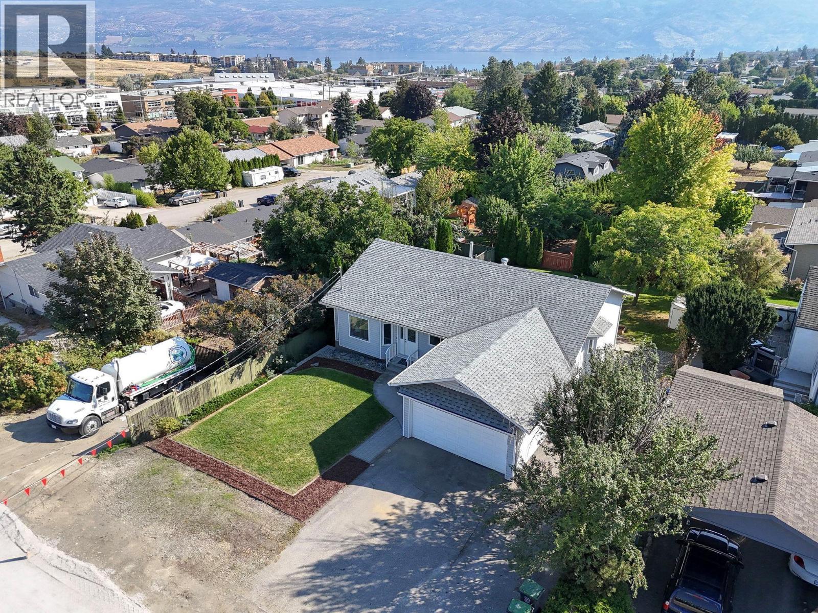 2435 Butt Road, West Kelowna