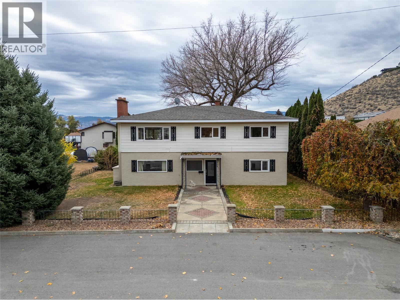 725 YATES Road - 1