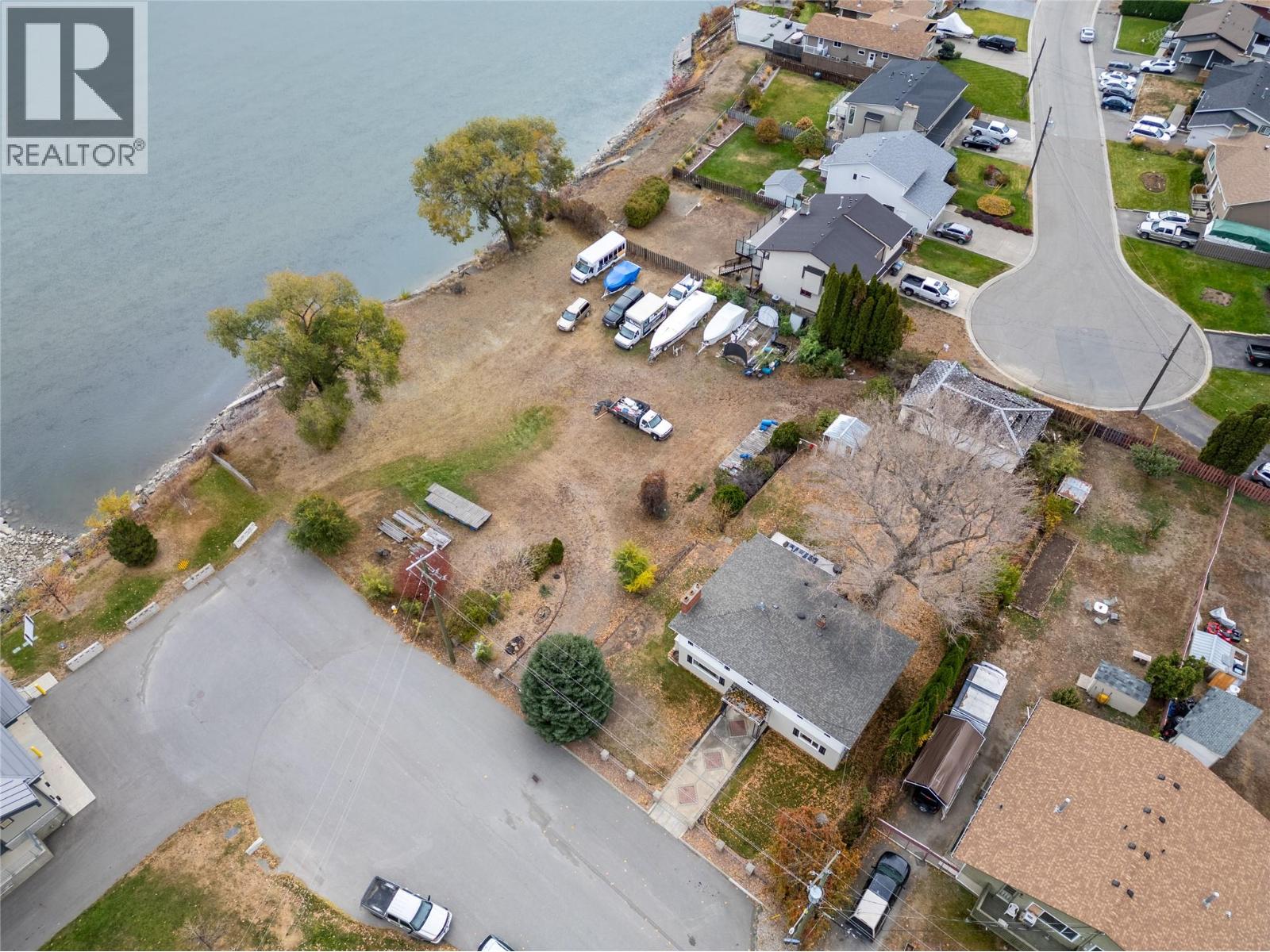 725 YATES Road, Kamloops