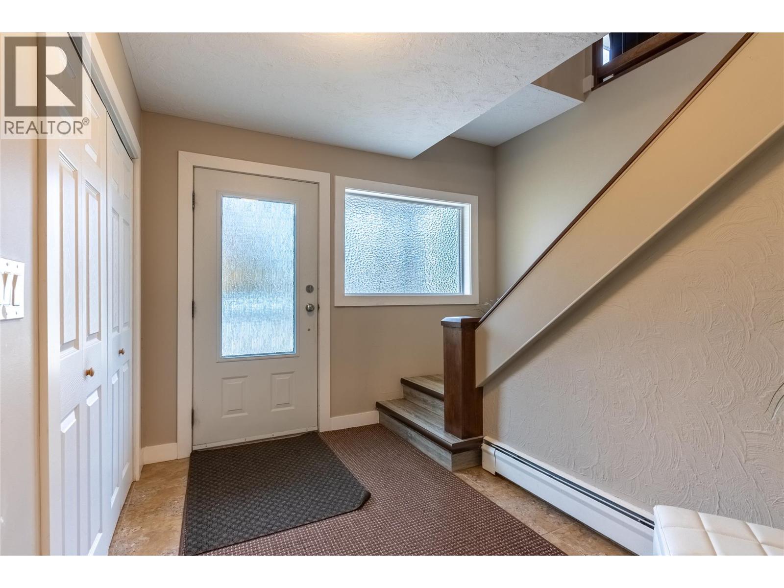 725 YATES Road, Kamloops