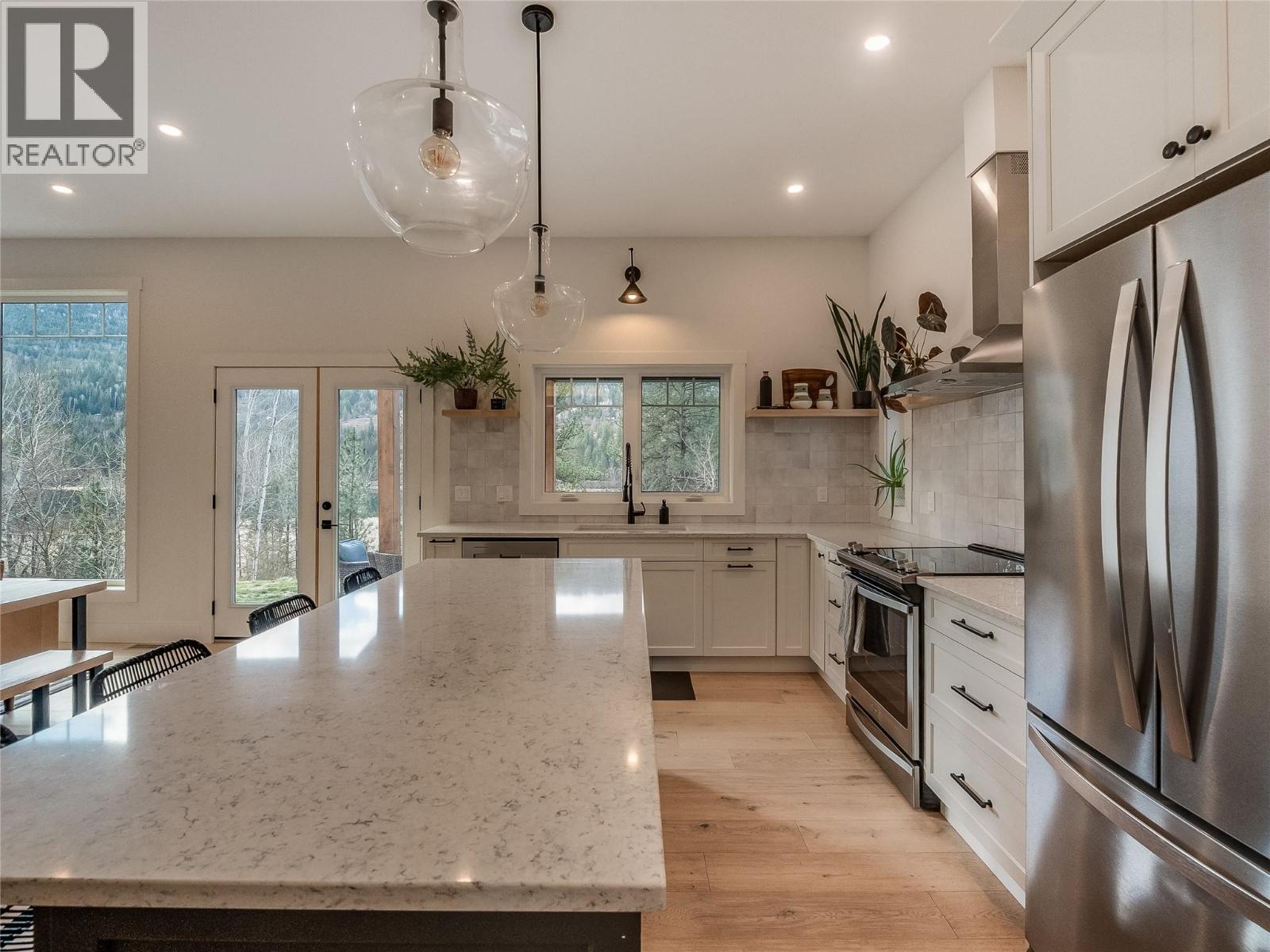 5758 Rocky Road, Nelson