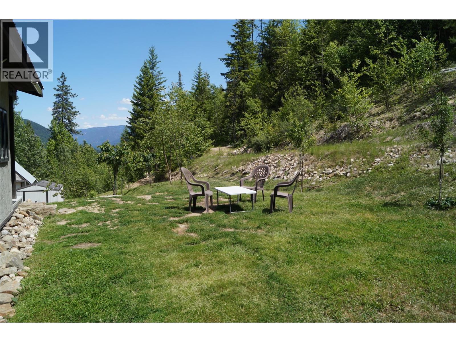 4650 6 Highway, Winlaw