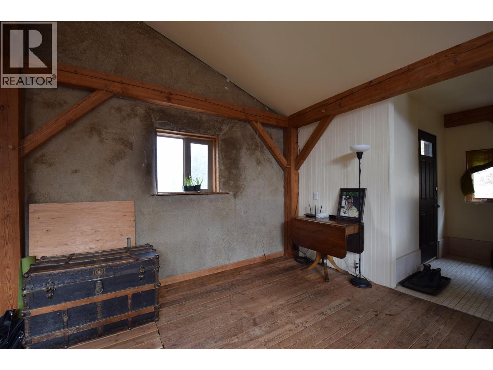 4650 6 Highway, Winlaw