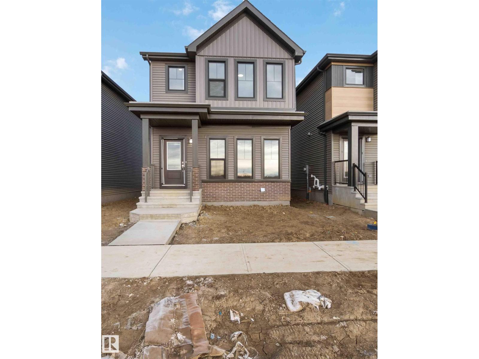 5452 Hawthorn RU SW - 1