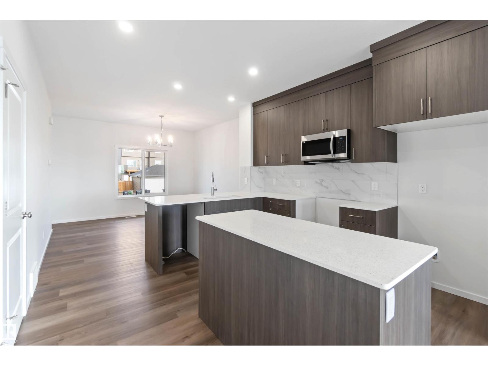 5452 Hawthorn RU SW - 3