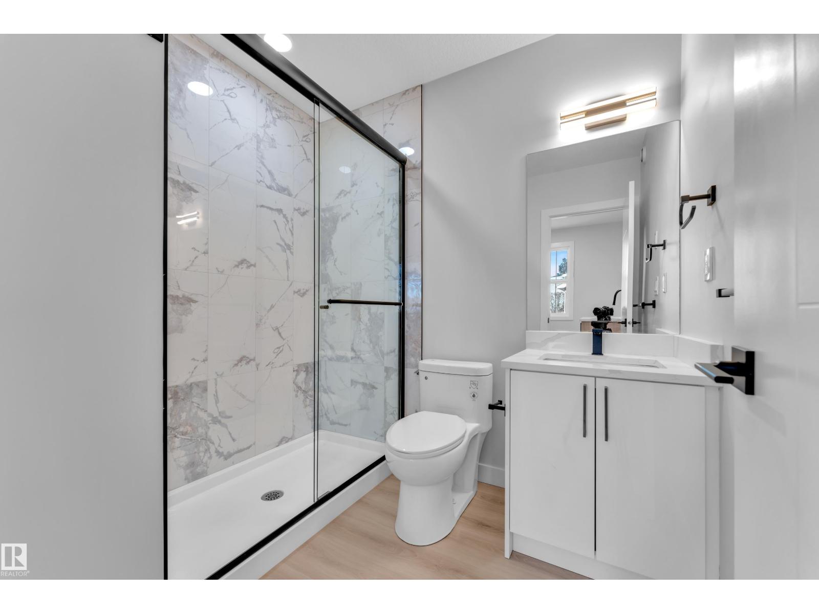 9531/ 9533 115 ave NW, Edmonton