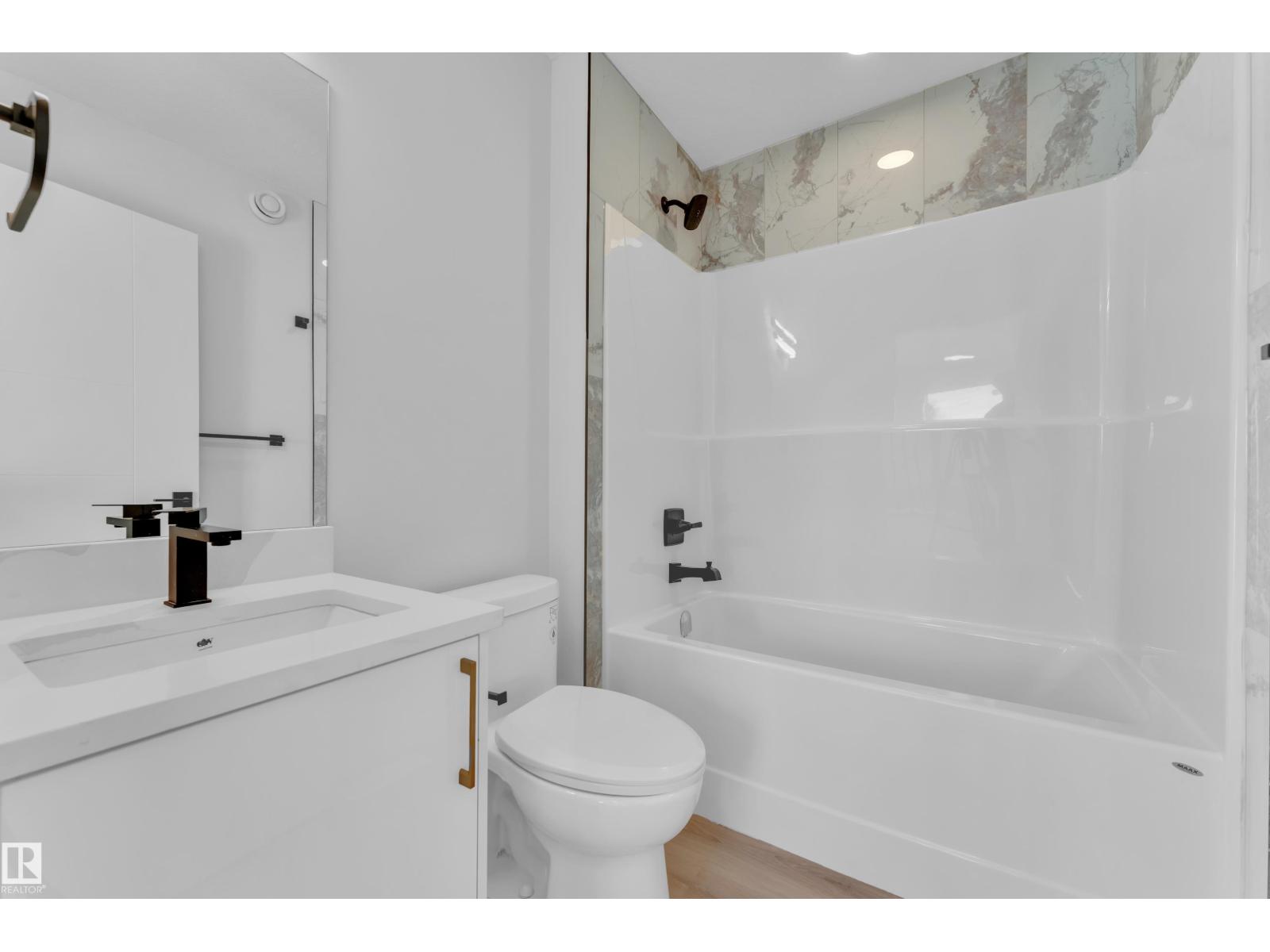 9531/ 9533 115 ave NW, Edmonton