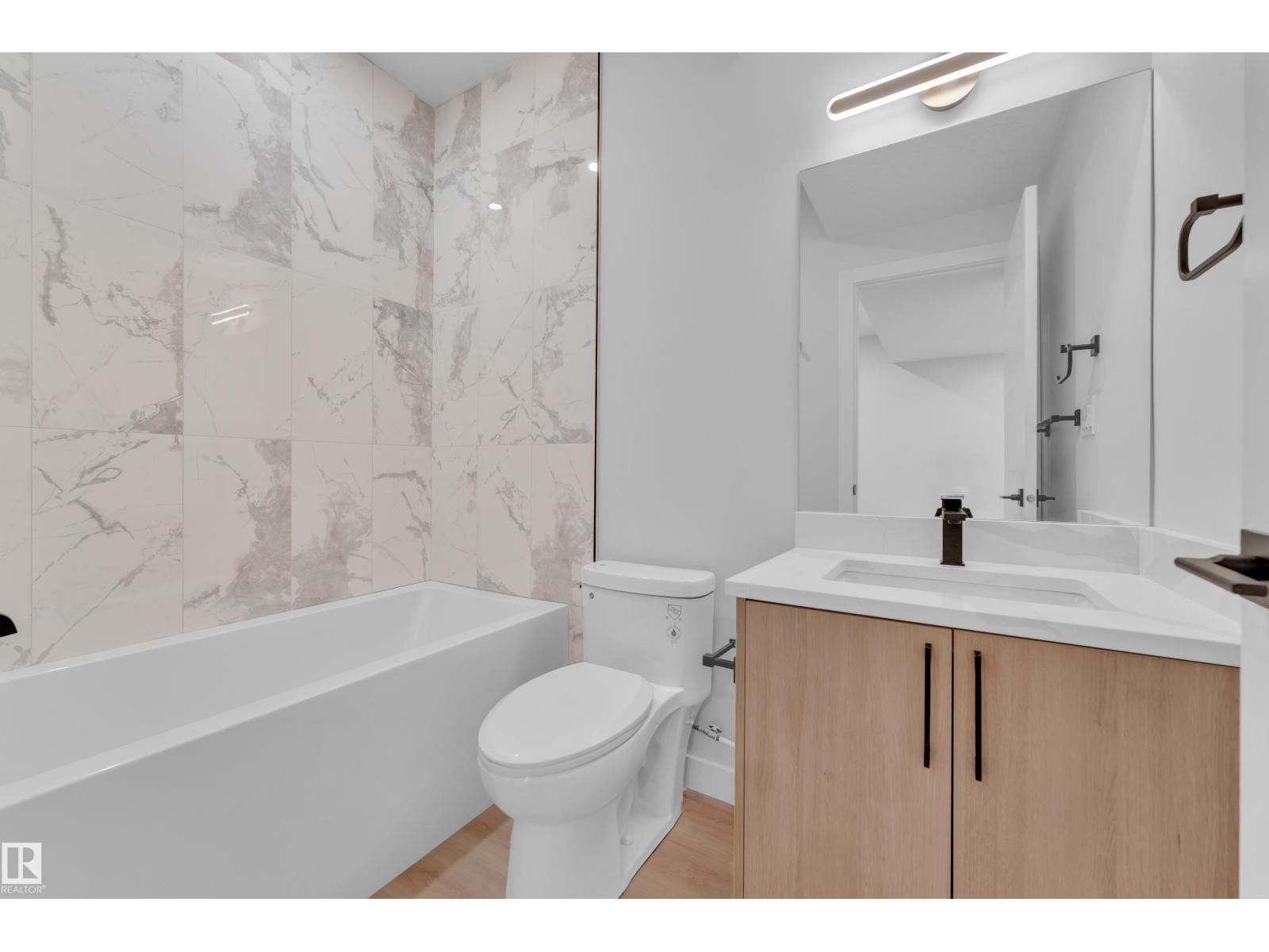 9531/ 9533 115 ave NW, Edmonton