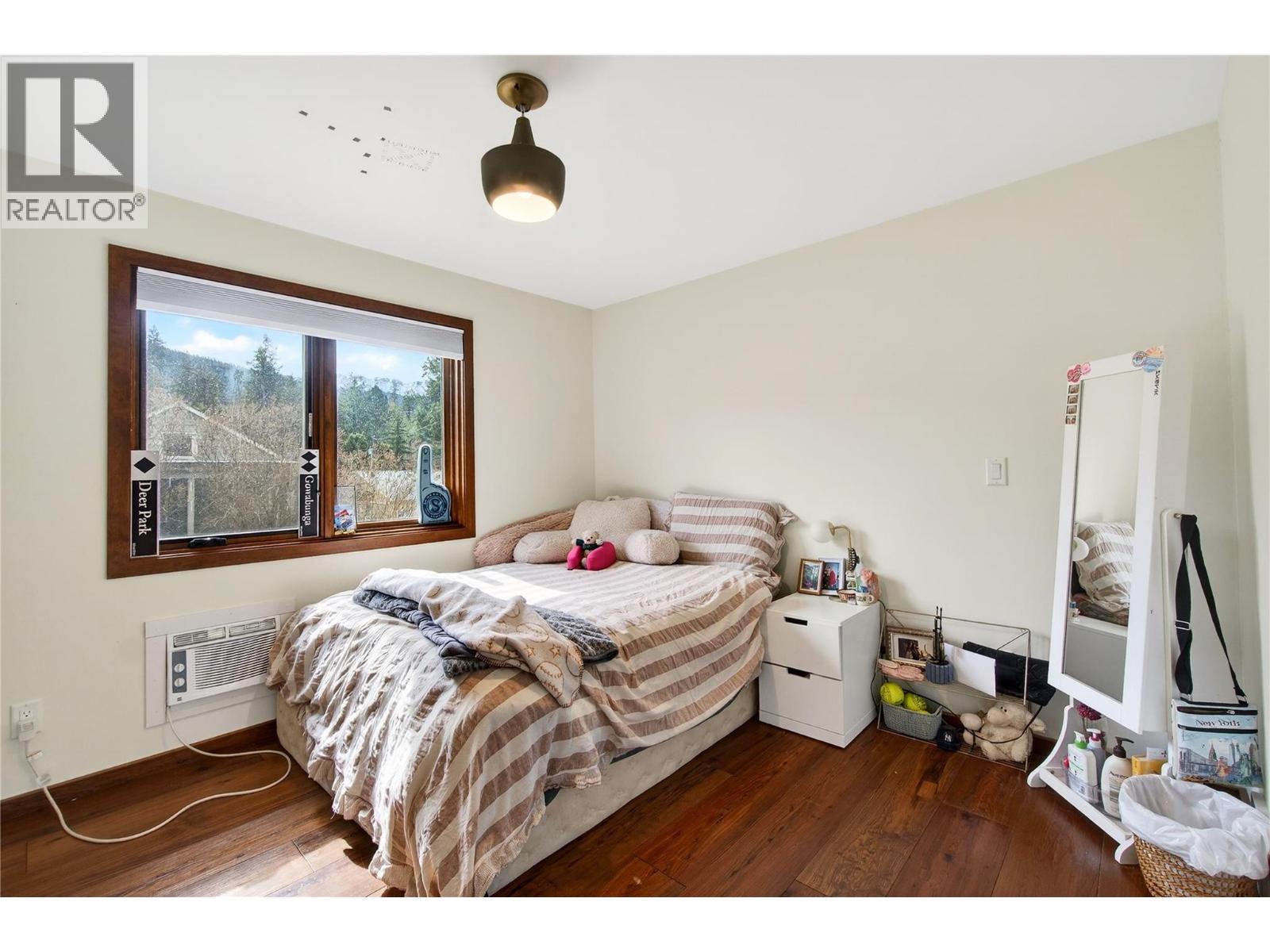 1040 Old Auto Road SE - 19