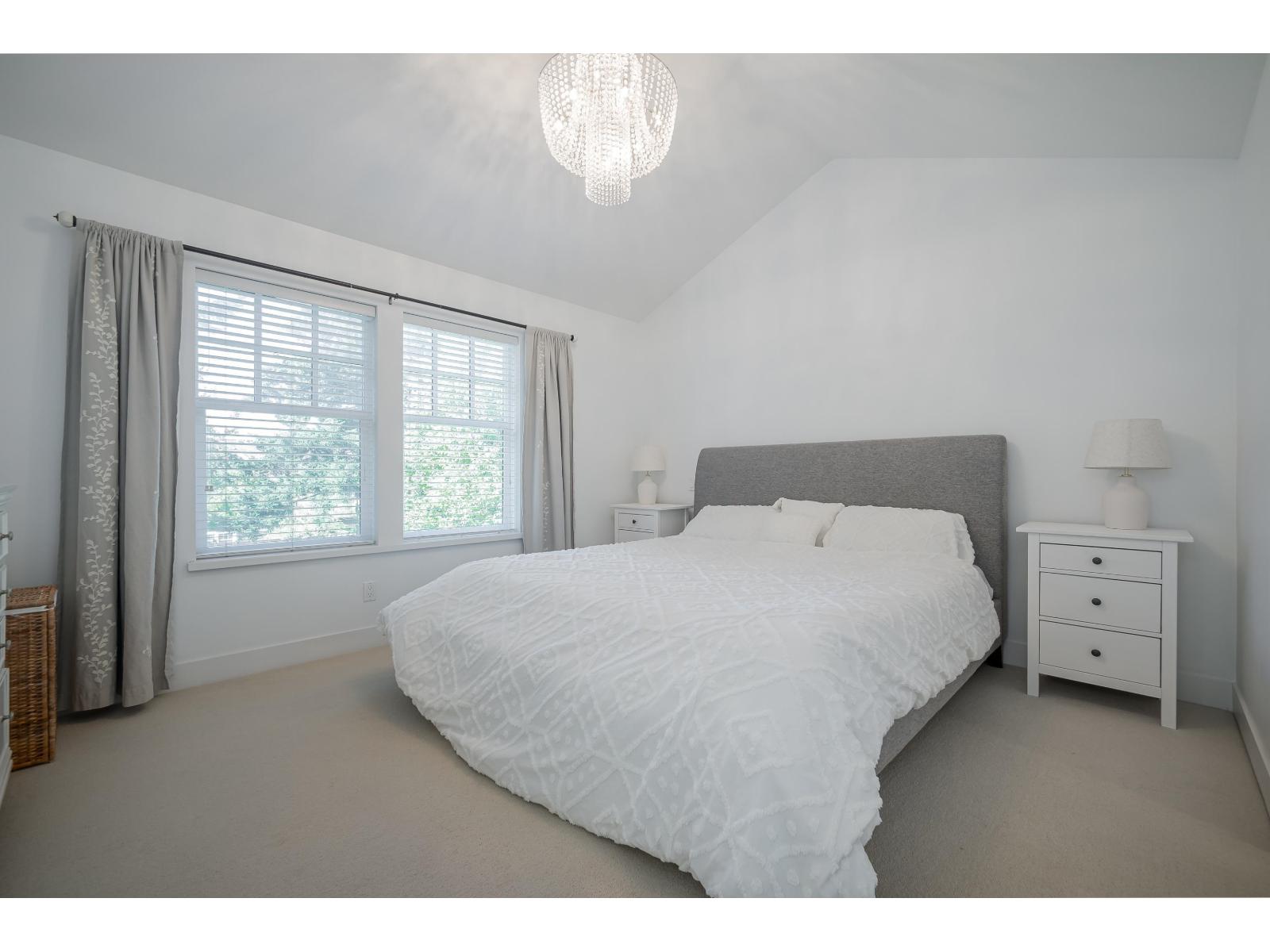 15337 34 AVENUE, Surrey