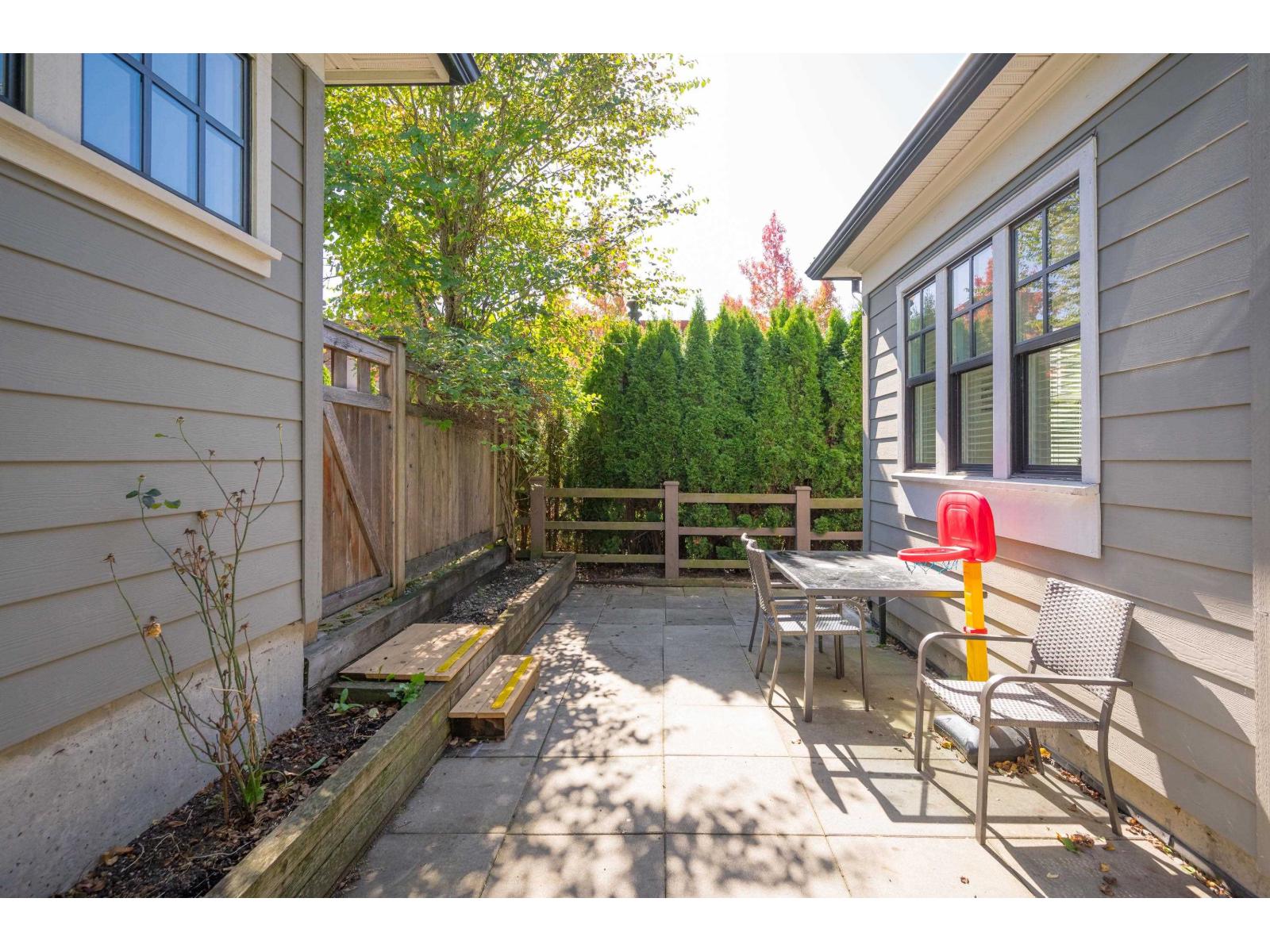 15337 34 AVENUE, Surrey