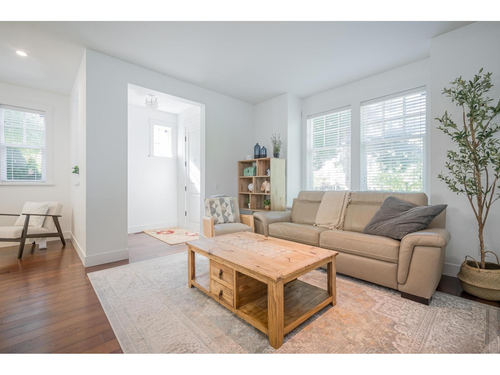 15337 34 AVENUE, Surrey