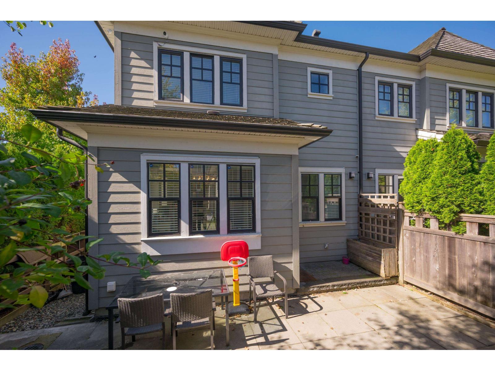 15337 34 AVENUE, Surrey