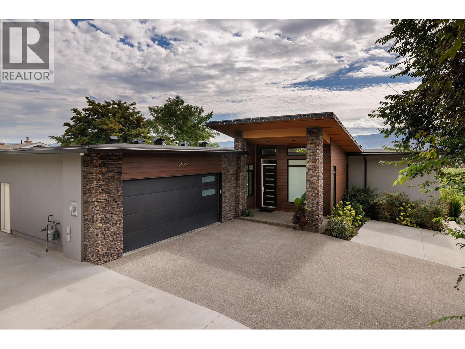 3639 Apple Way Boulevard, West Kelowna