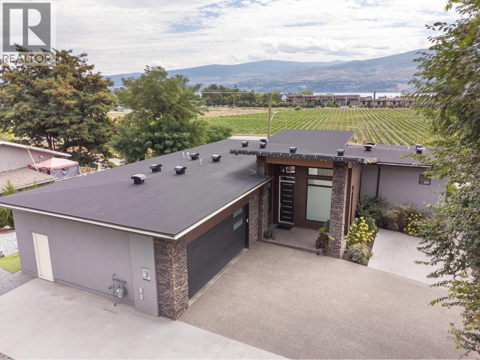 3639 Apple Way Boulevard, West Kelowna