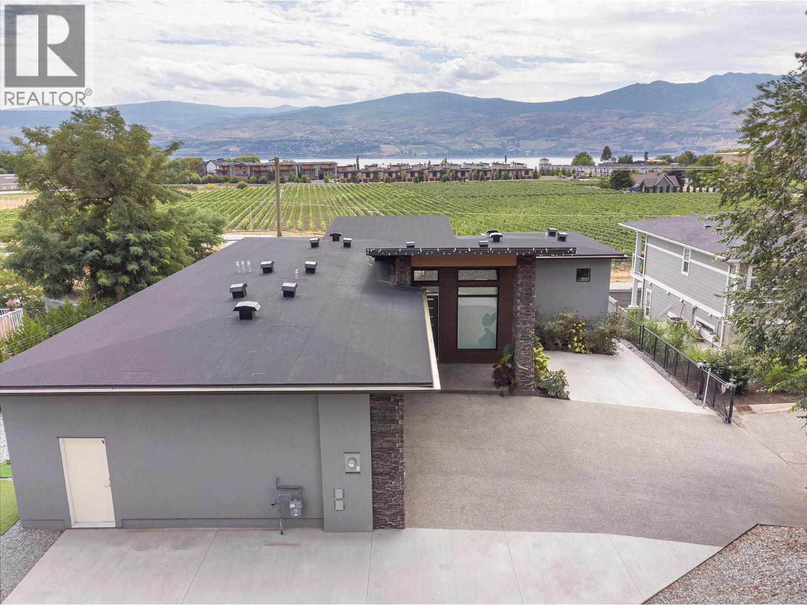 3639 Apple Way Boulevard, West Kelowna