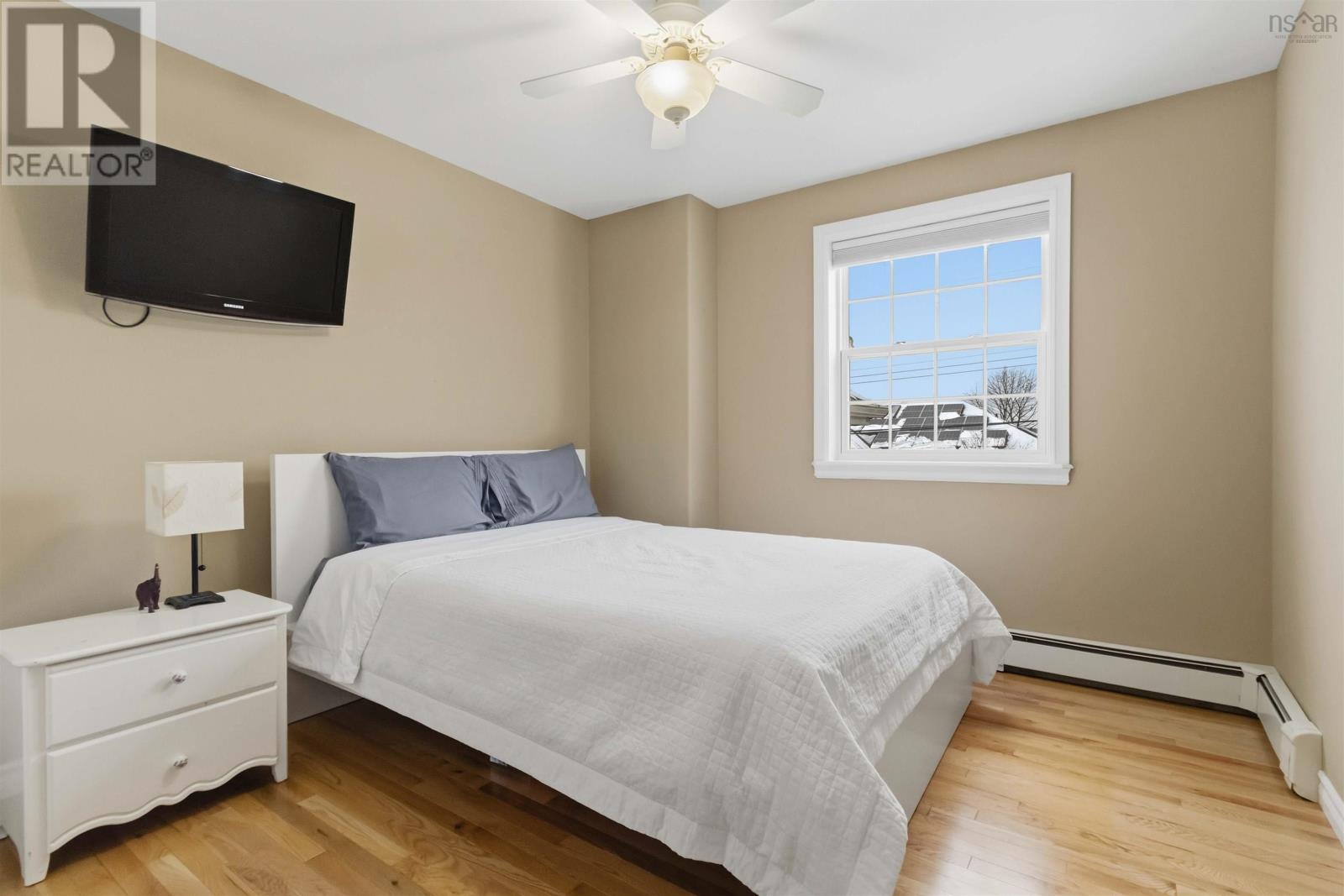 Property 33 of 50 of 41 Lakeridge Crescent