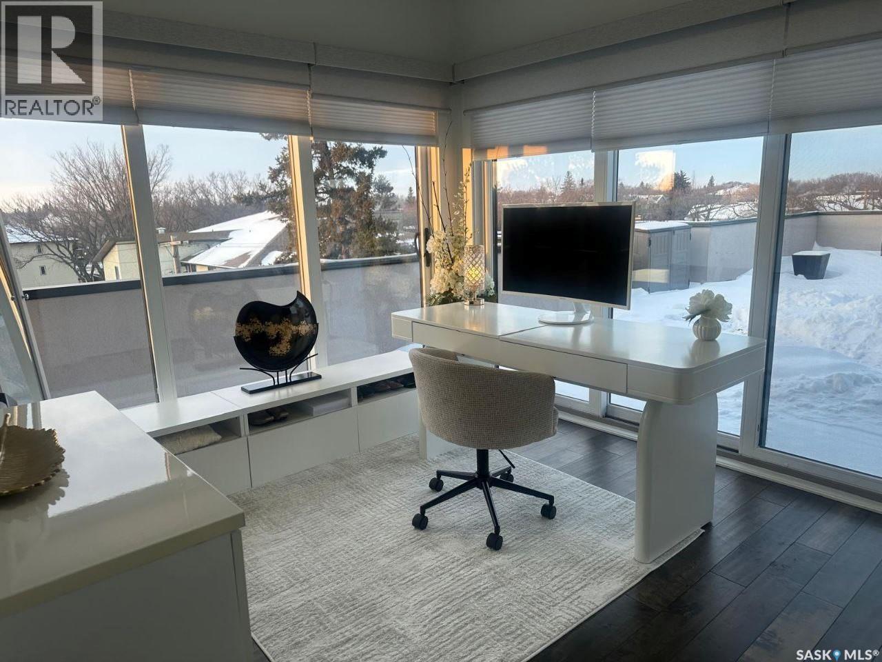 #404 1010 MAIN STREET - 21