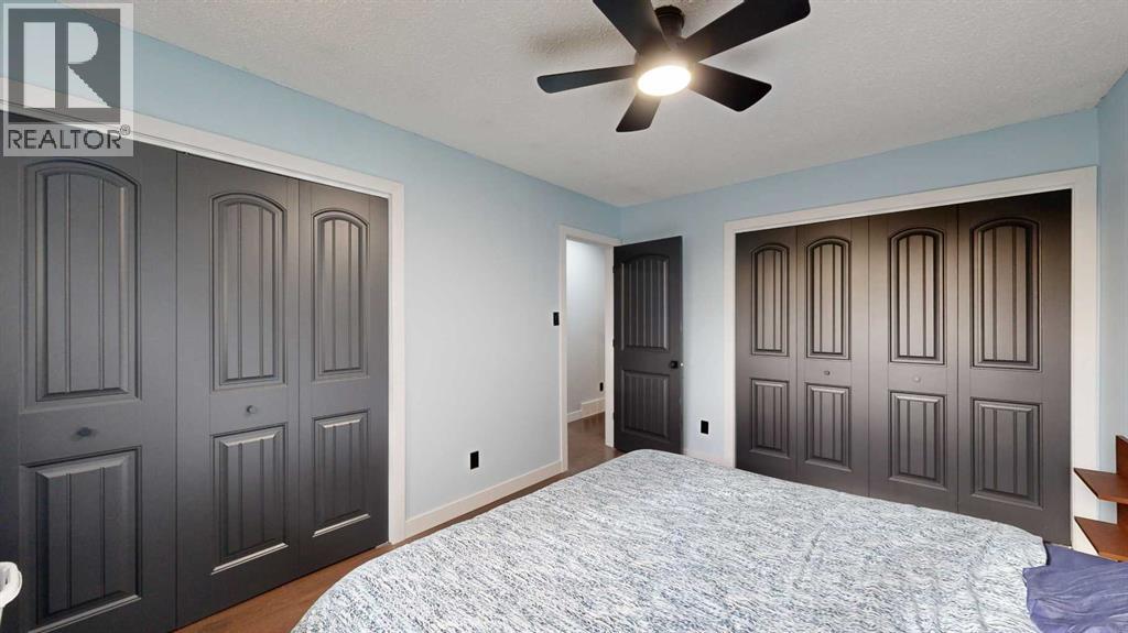 Single Family House 4 Level for Sale in   Avenue Rosedale Stettler 