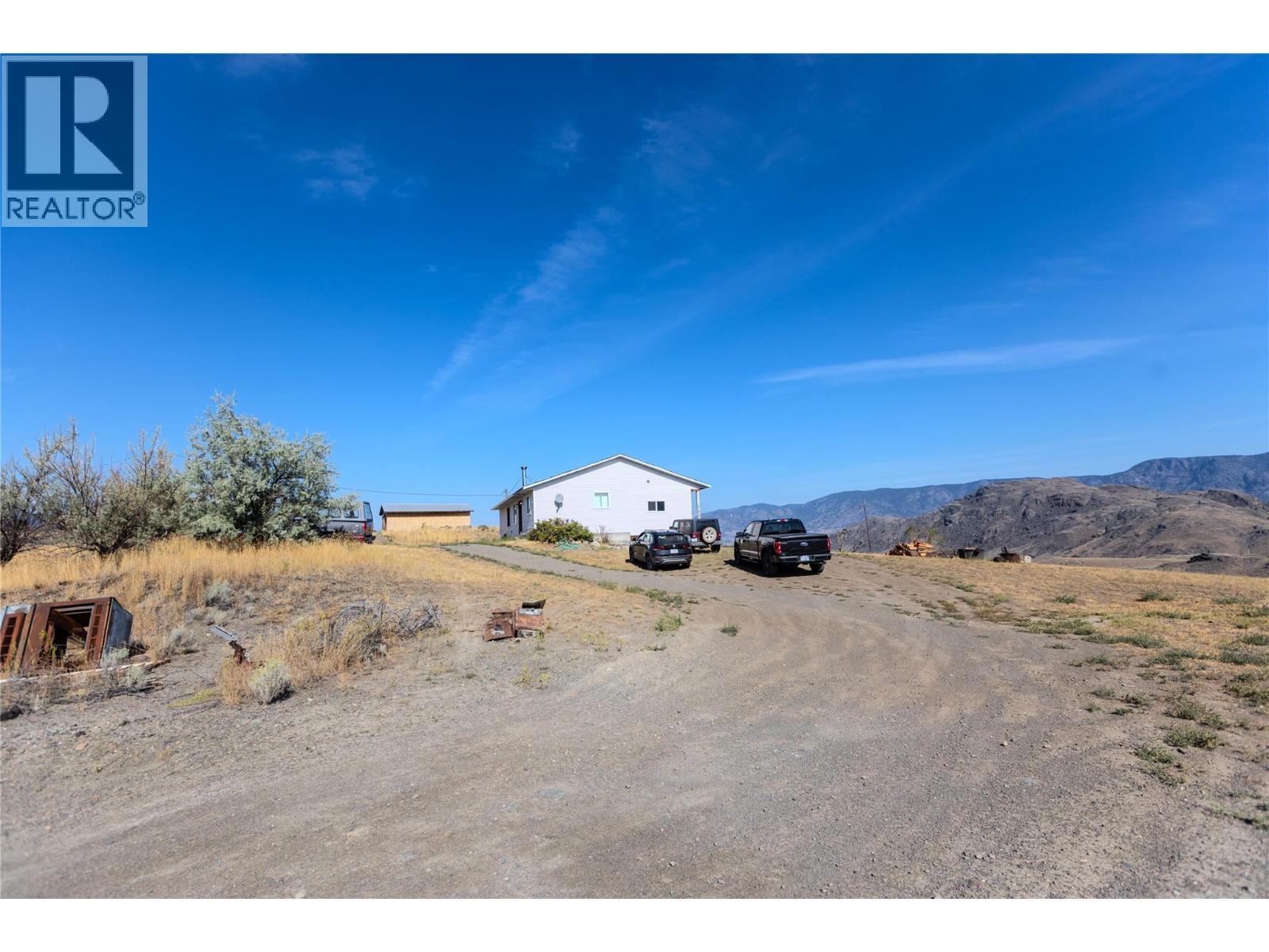 5589 BEATON ROAD - 18