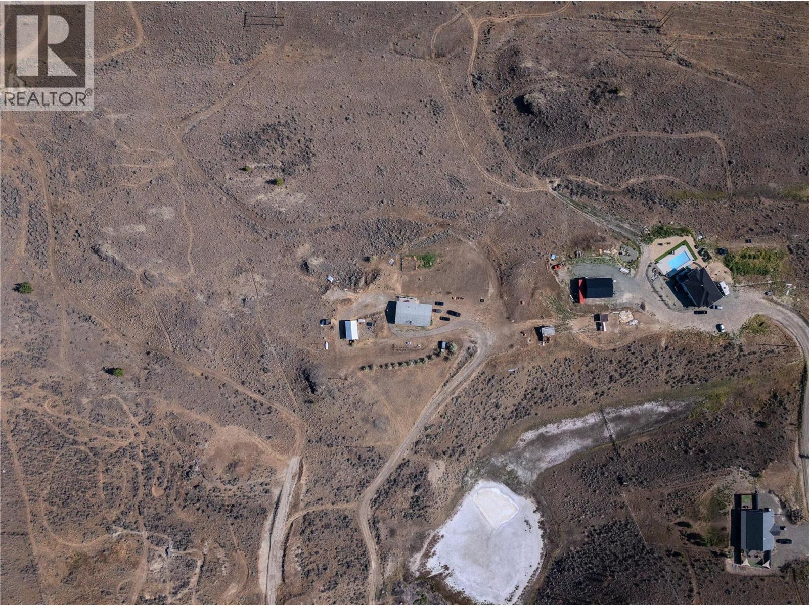 5589 BEATON ROAD - 4