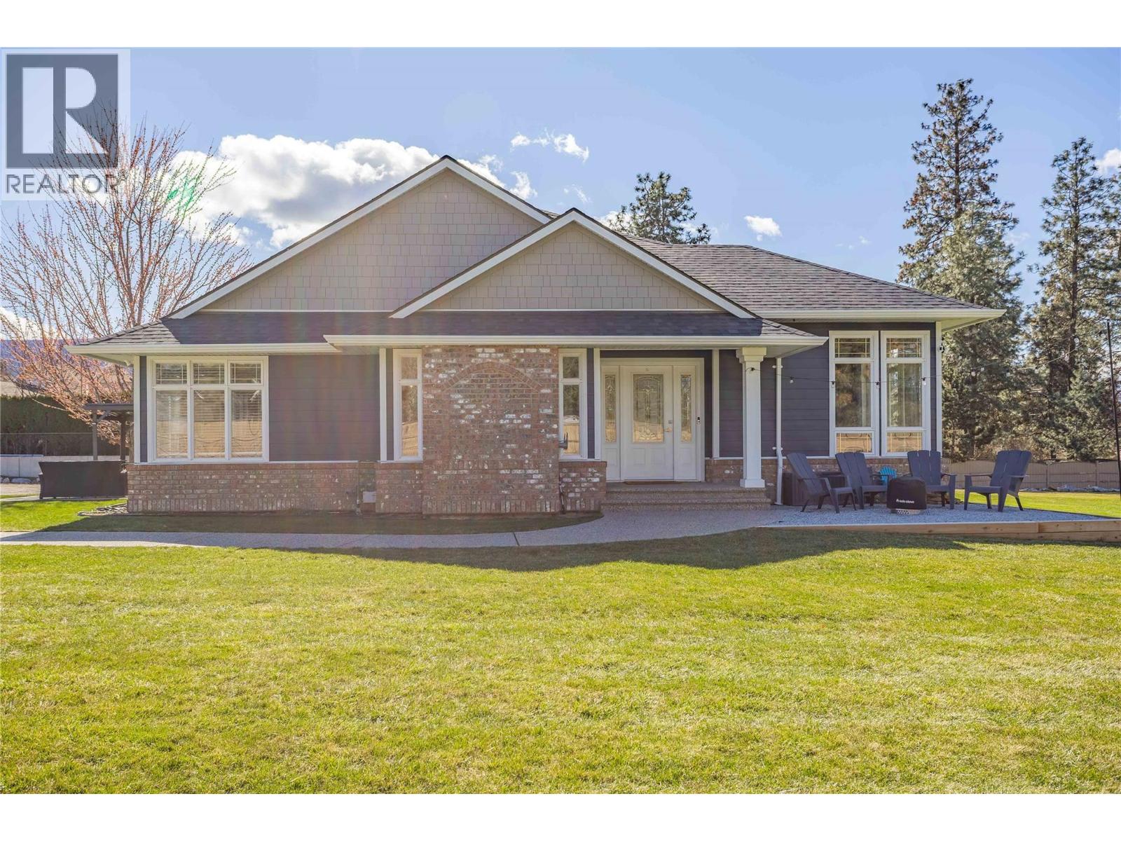  3350 Larkspur Court, Kelowna