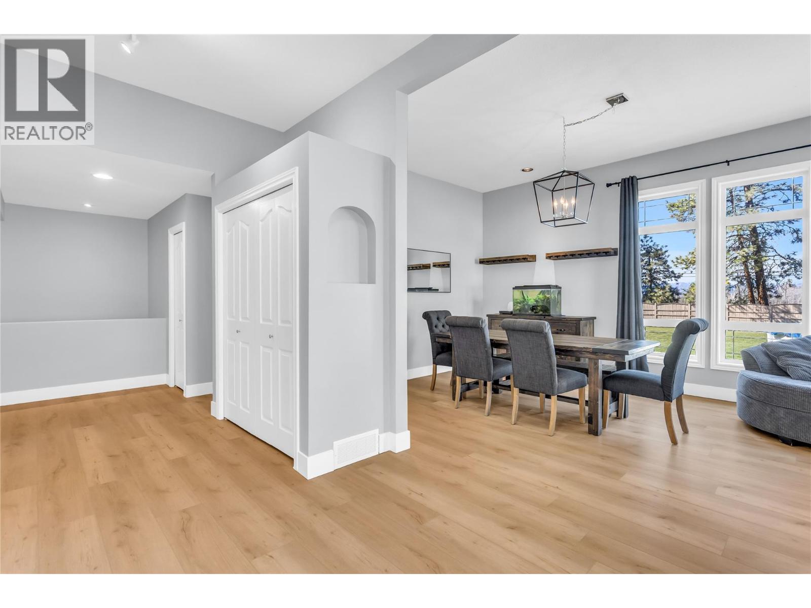  3350 Larkspur Court, Kelowna