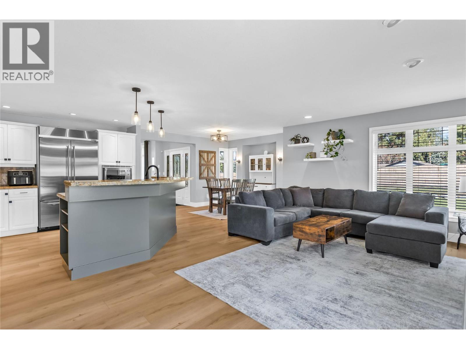  3350 Larkspur Court, Kelowna