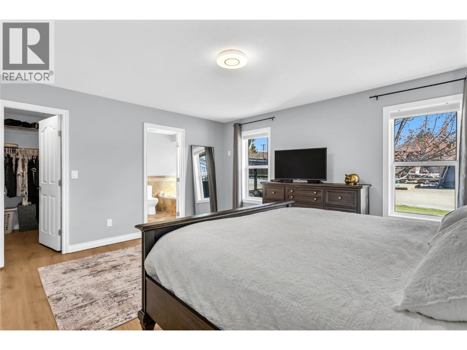  3350 Larkspur Court, Kelowna