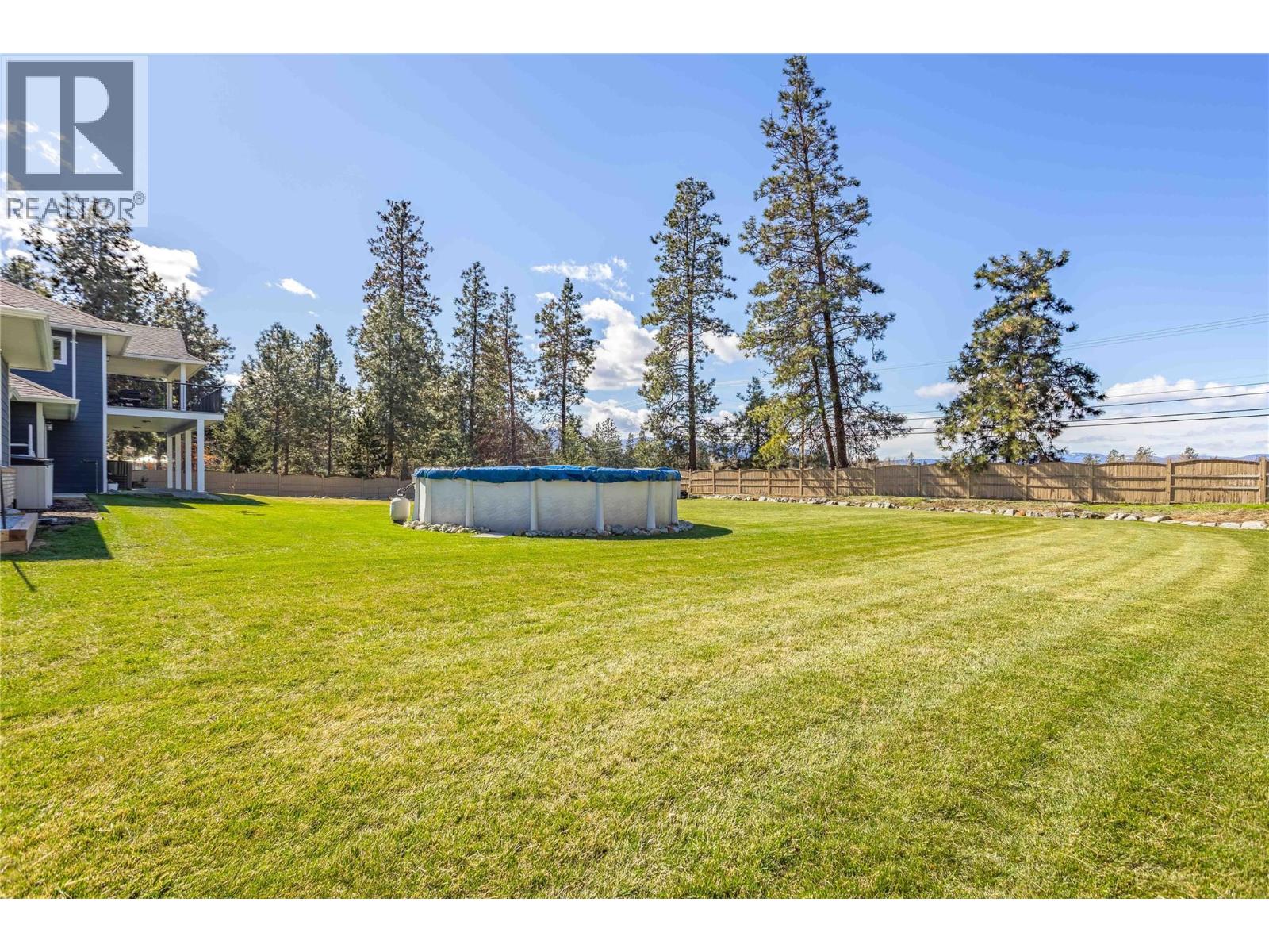  3350 Larkspur Court, Kelowna