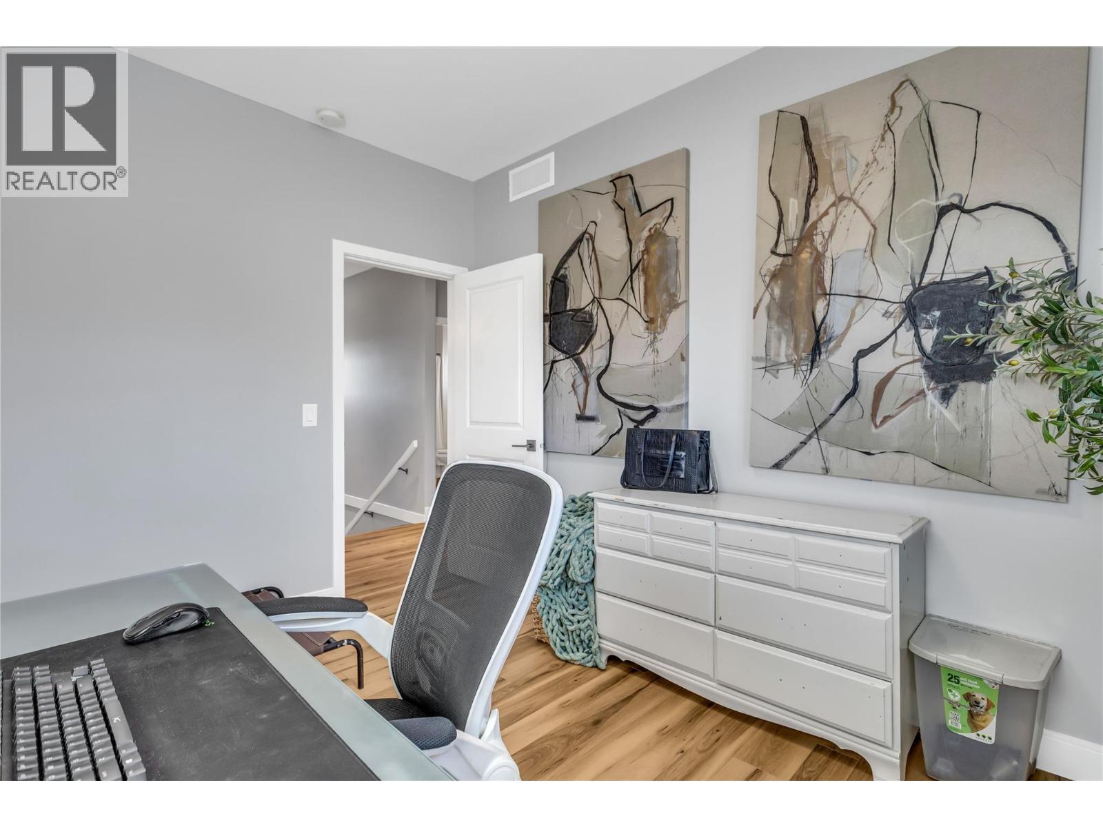  3350 Larkspur Court, Kelowna