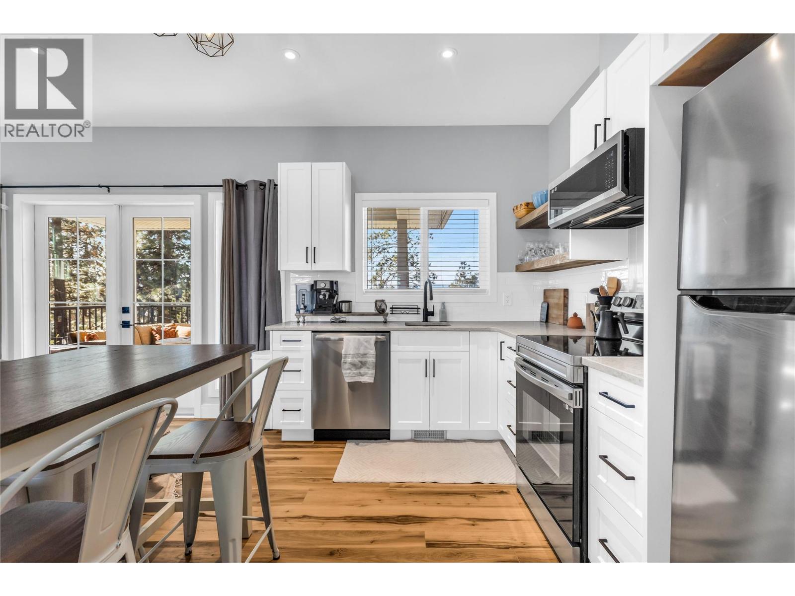  3350 Larkspur Court, Kelowna